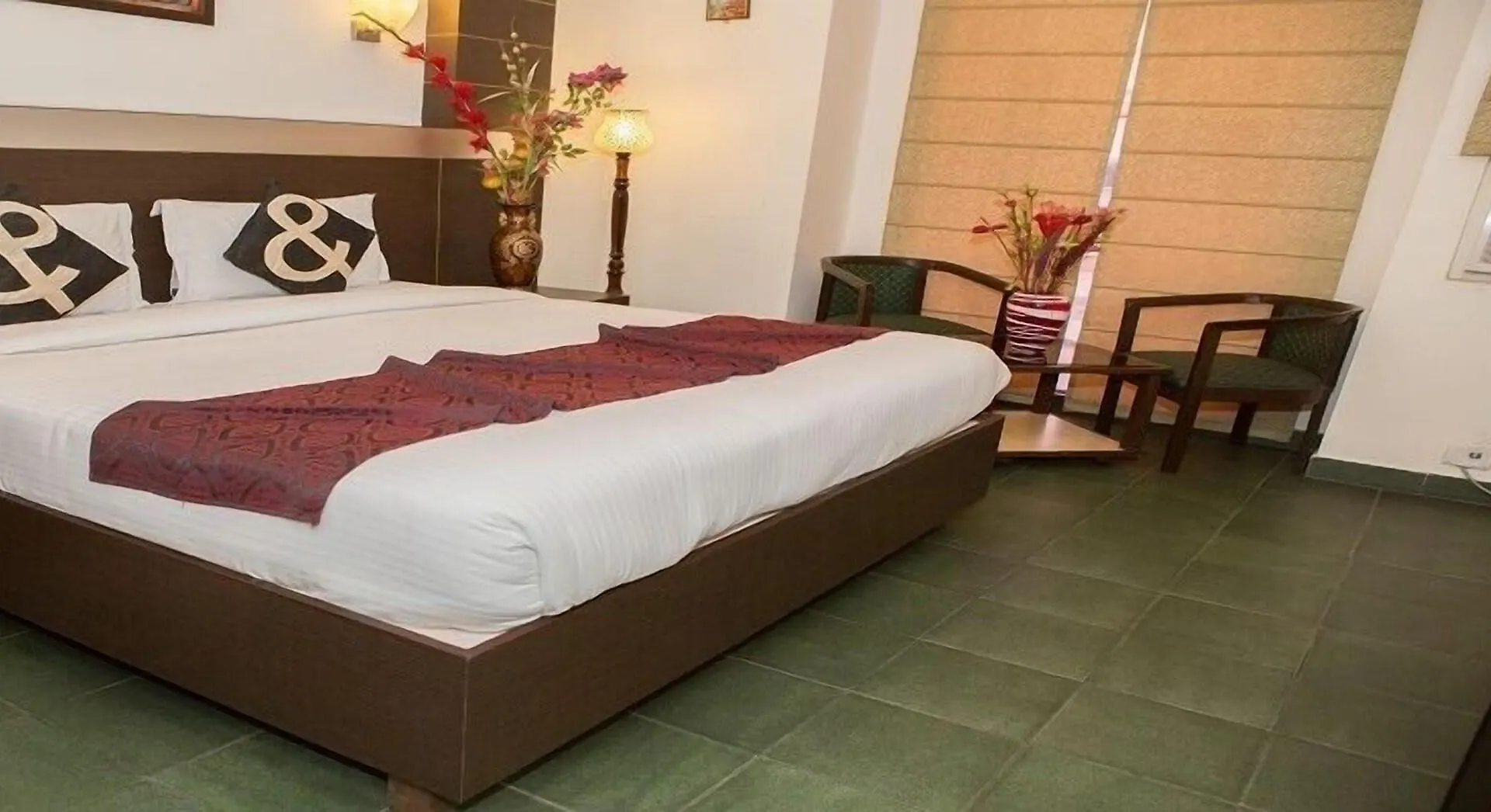 The Crest Inn Delhi  India