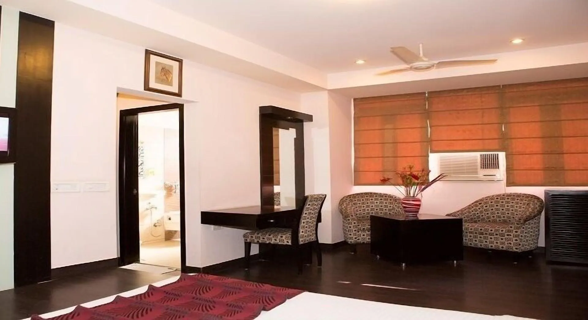 The Crest Inn Delhi  3*, Delhi (National Capital Territory of India) India