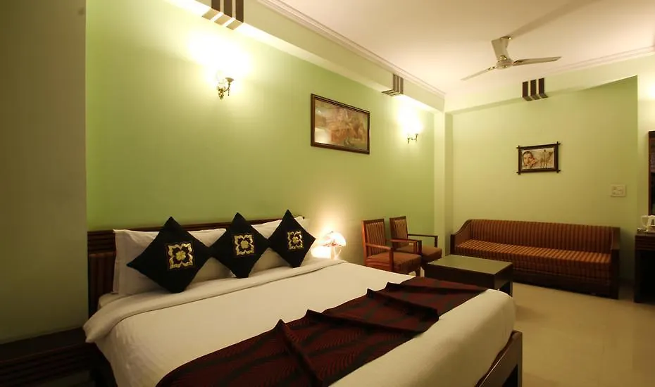 The Crest Inn Delhi  3*, Delhi (National Capital Territory of India) India