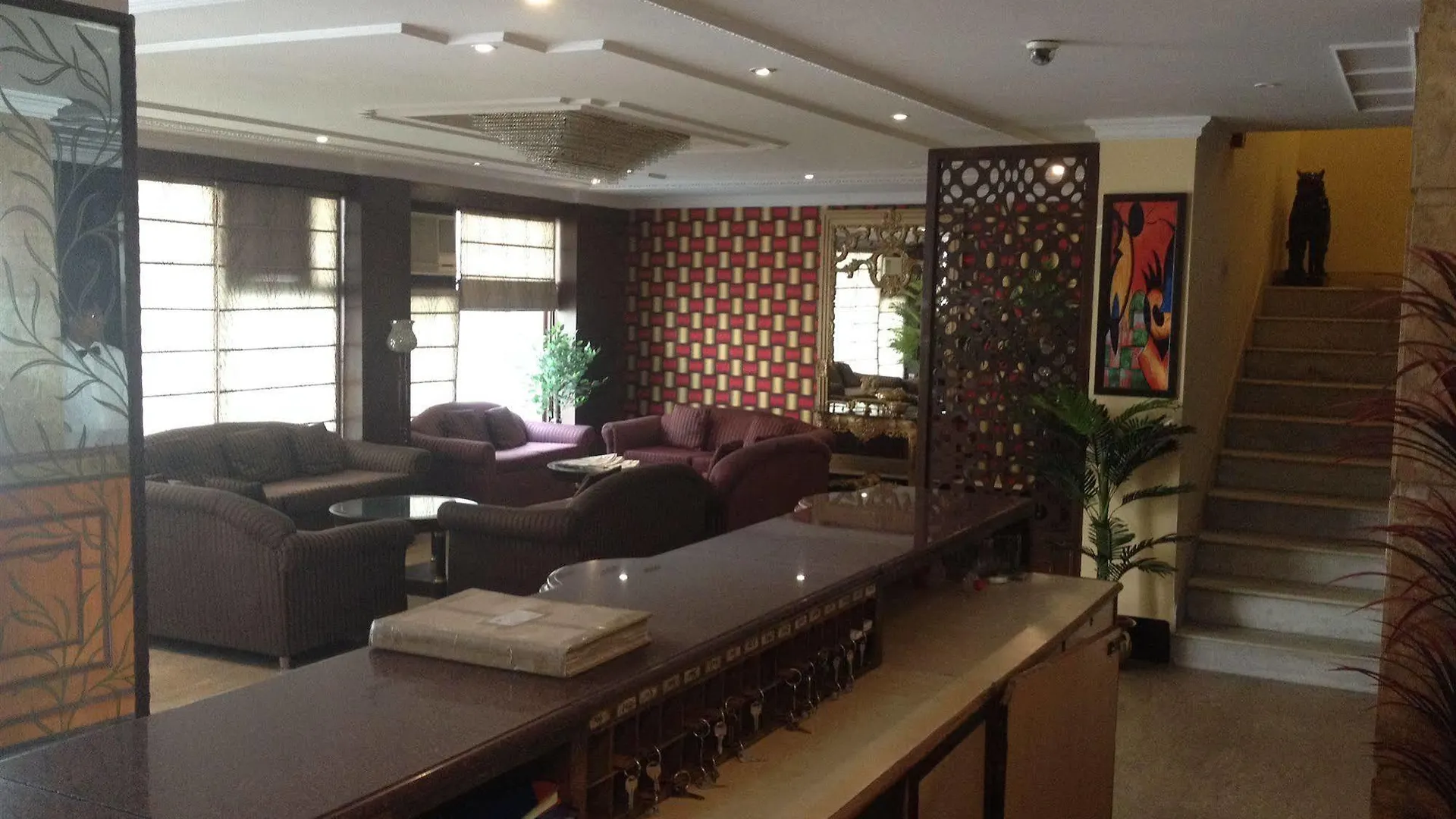 *** Hotel The Crest Inn Delhi  India